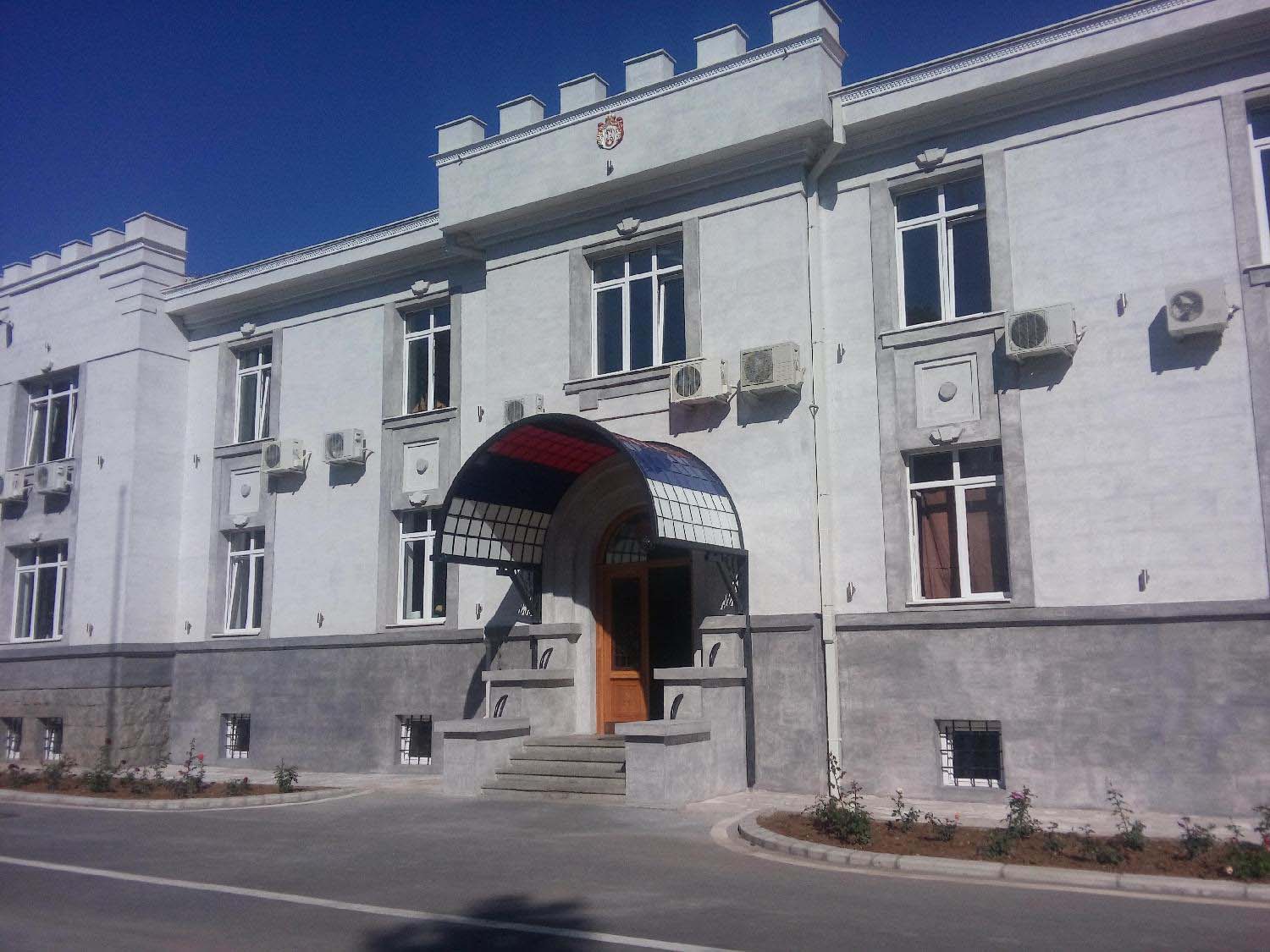 Zbog bekstva i višestrukih pokušaja bekstva osuđenika iz Zabele smenjen načelnik čuvarske službe 2 Zbog bekstva i višestrukih pokušaja bekstva osuđenika iz Zabele smenjen načelnik čuvarske službe 2