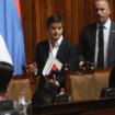Međusobne prepirke i uvrede između vlasti i opozicije u Skupštini, Brnabić za sutra zakazala novu sednicu na kojoj će se glasati 15