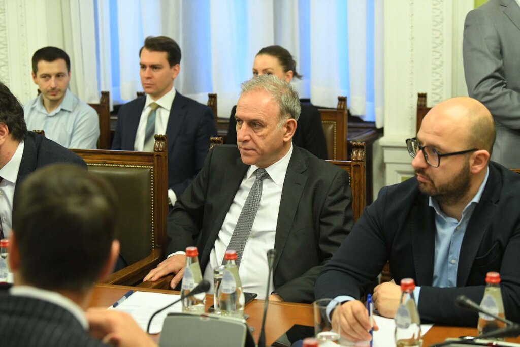 Zašto Ivica Dačić nije došao u Skupštinu: Opozicija negoduje 2 Zašto Ivica Dačić nije došao u Skupštinu: Opozicija negoduje 2