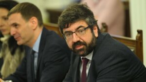 Lazović: Nova Vlada Srbije – kontinuitet štetnih odluka SNS