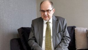 Mediji: Šmit u prvoj polovini sledeće godine napušta BiH 2