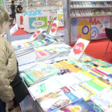 Pokret Kreni-Promeni u Nišu pokrenuo inicijativu za besplatne udžbenike 7