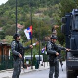 "Vučić planira invaziju uz pomoć svog saveznika Putina": Reporteri britanskog Telegrafa na severu Kosova 7