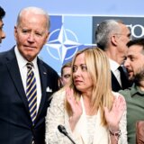 "Možda ste mislili da su ove poslednje godine previranja bile iscrpljujuće - vežite se": Kolumnista Gardijana analizira situaciju u svetu 11