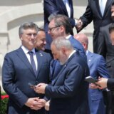 Rat Beograda i Zagreba oko NIS-a: "Vučić je igrao na način pijanih zagorskih seljaka: 'Mene ne bu niko nadlicitiral!'" 4