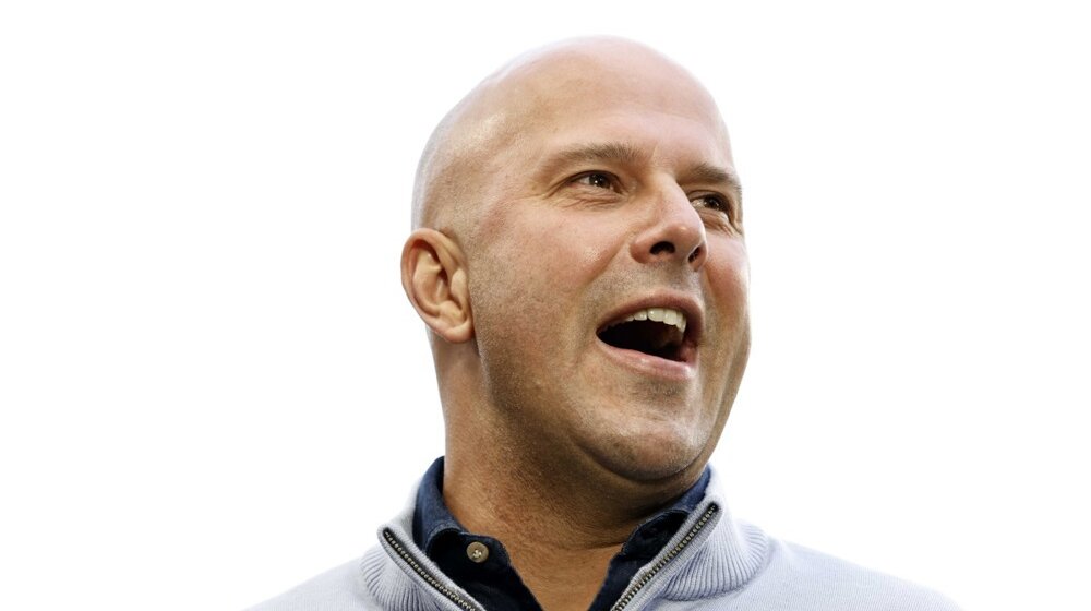 Trener Fejnorda Arne Slot potvrdio pregovore sa Liverpulom 1