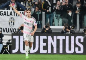 Roma zainteresovana za napadača Juventusa Kijezu