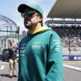 Fernando Alonso ostaje u Aston Martinu 4