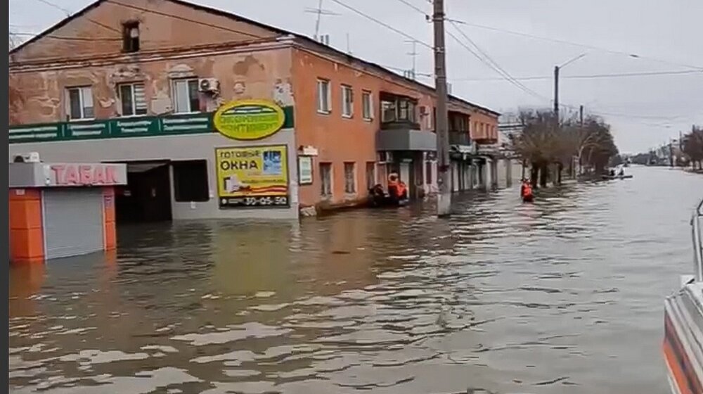 Nakon poplava u Rusiji, nivo Urala opada 1