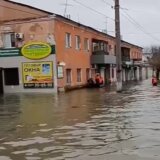 Nakon poplava u Rusiji, nivo Urala opada 2