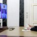 Moskovski tajms: Putin je prestao da napušta Kremlj i rezidencije, u protekle dve nedelje učestvovao na sastancima putem video veze 1