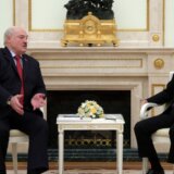 "Izvadite dokument koji ste mi jednom pokazali i stavite ga na sto": Lukašenko i Putin četiri sata razgovarali o miru u Ukrajini 1