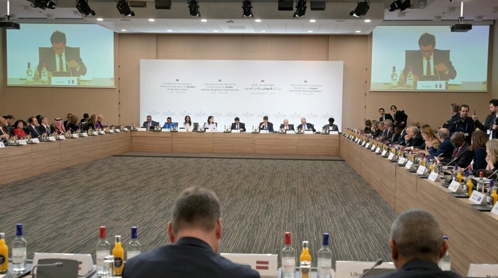 Na konferenciji u Parizu obećano dve milijarde evra humanitarne pomoći Sudanu 1