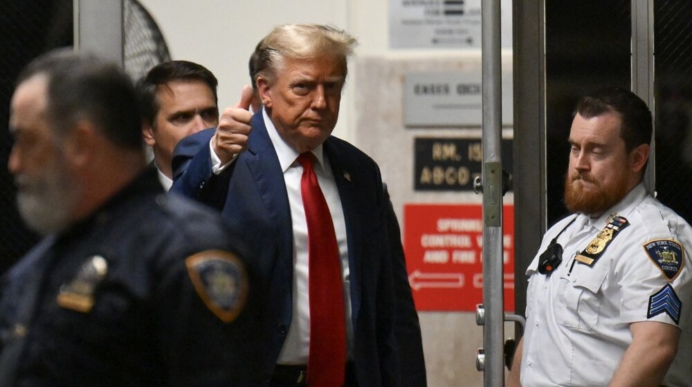 Istorijsko suđenje: Tužioci traže kaznu za Trampa zbog objava na društvenim mrežama 1