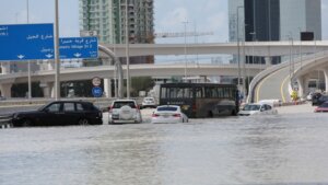 Šta je izazvalo oluju u Dubaiju?