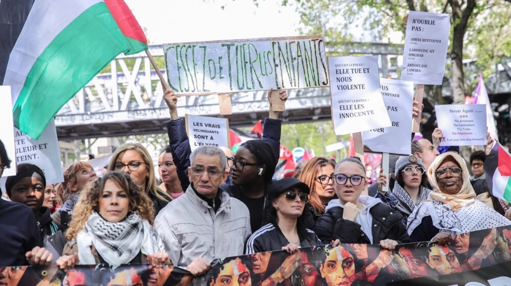 U Parizu protest protiv rasizma i islamofobije 1