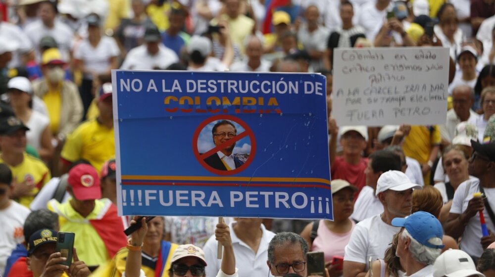 U Kolumbiji protesti protiv predsednika Gustava Petra 1
