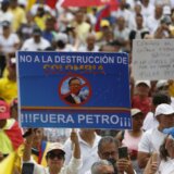 U Kolumbiji protesti protiv predsednika Gustava Petra 9
