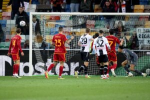 Odigran prekinut meč Udinezea i Rome, slavila Roma golom u nadoknadi