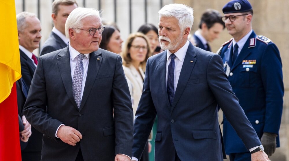 "Putin će svoj rušilački uticaj primenjivati gde god može. Balkan ne sme da ostane siva zona": Apel predsednika Nemačke i Češke iz Praga 1