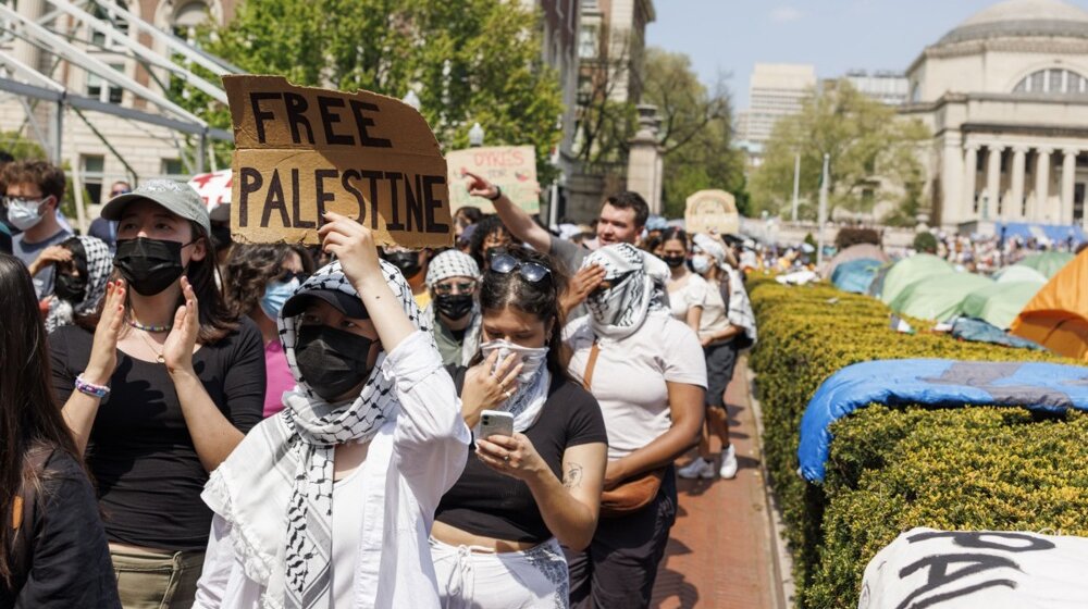 Propalestinski protest na Univerzitetu Kolumbija u Njujorku: Studenti se zabarakadirali, rukovodstvo počelo suspenzije 1