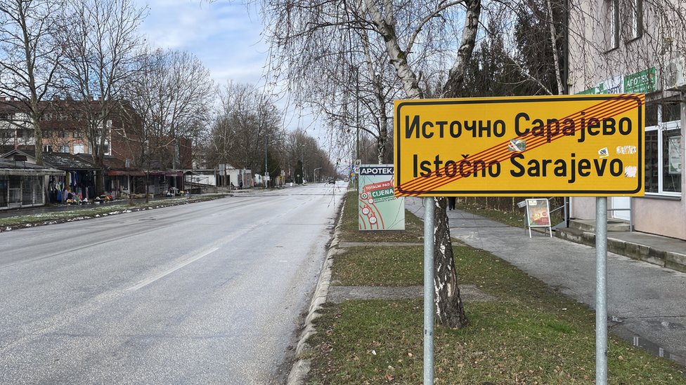 Tabla na izlazu iz Istočnog Sarajeva