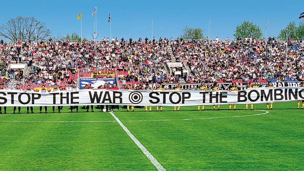 NATO bombardovanje 1999: Kako se u grčkom AEK-u danas sećaju fudbalskog meča protiv Partizana u Beogradu 1 Partizan AEK