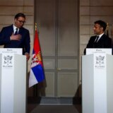 Srbija i Francuska: Makron i Vučić složno i srdačno o ekonomiji i emocijama, oprečno o Kosovu 9