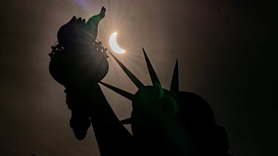 Pomračenje Sunca: Milioni u Severnoj Americi uživali u prirodnom fenomenu 4 Pomračenje sunca