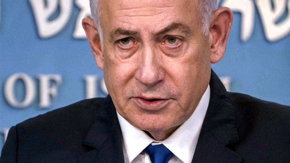 Napad Irana na Izrael pruža Netanjahuu slamku spasa, analiza Džeremija Bouena 1 File photo of Benjamin Netanyahu (17 March 2024)