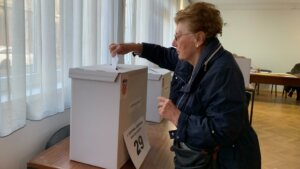 Izbori u Hrvatskoj: Ko će u novi sastav skupštine, gužve pred biračkim mestima