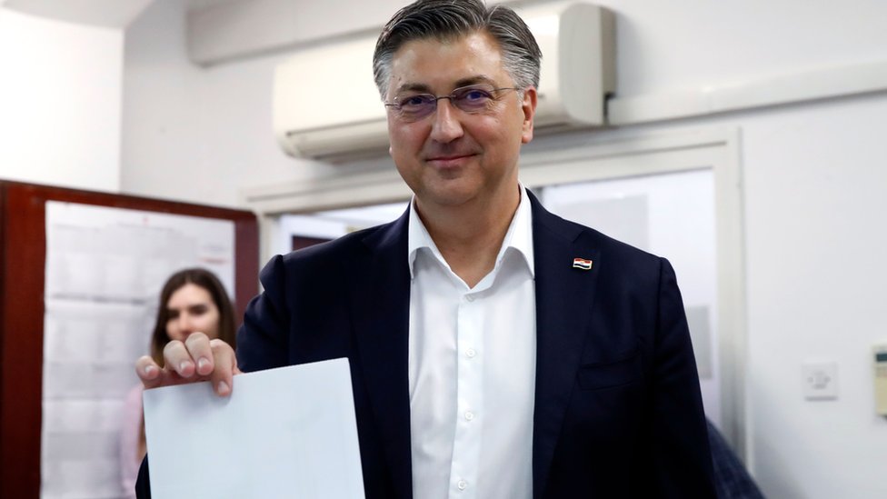 Parlamentarni izbori u Hrvatskoj: HDZ u vođstvu, izlaznost 59 odsto, pokazuju preliminarni rezultati 6 Hrvatska, izbori u Hrvatskoj, Andrej Plenković