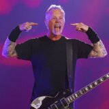 Tetovaža frontmena Metalike pravljena od pepela Lemija iz Motorheda 4