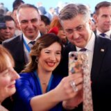 Parlamentarni izbori u Hrvatskoj: HDZ ostala najjača stranka, ali ne može sama da napravi vladu - šta Ustavni sud brani predsedniku 10
