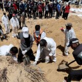 Izrael i Palestinci: Visoki komesar UN za ljudska prava „užasnut“ izveštajima o masovnim grobnicama u bolnicama u Gazi 13