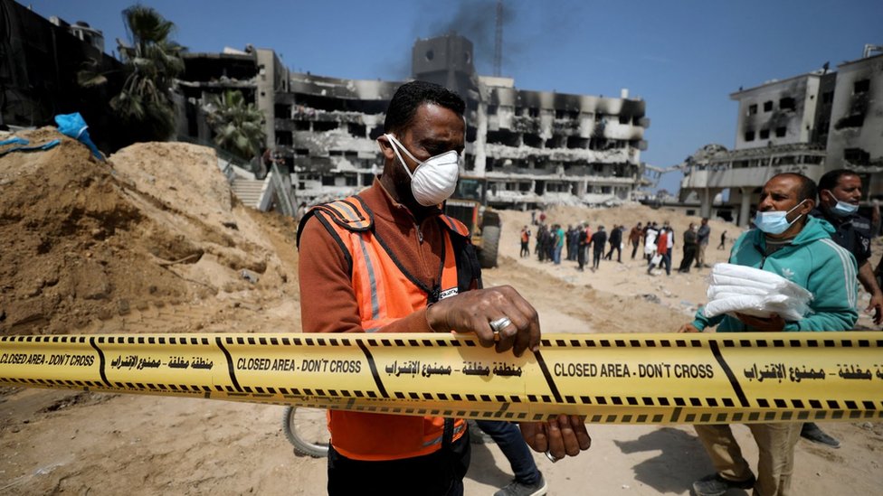 Izrael i Palestinci: Visoki komesar UN za ljudska prava „užasnut“ izveštajima o masovnim grobnicama u bolnicama u Gazi 7