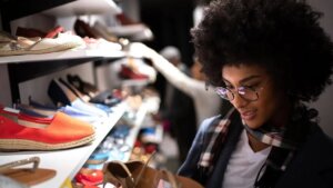 Moda i životna sredina: Kako napraviti pravi izbor patika, cipela i čizama i kako da duže traju