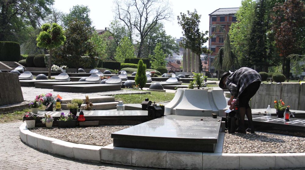 Izmenjena odluka o sahranjivanju u Aleji zaslužnih građana: Kakva je procedura i ko će odlučivati? (FOTO) 1