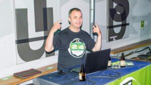 Zeleno zvono, simbol otpora režimskom ludilu: Branislav Grubački Guta povodom jubileja legendarnog Pozorišnog kluba