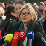 Državni vrh Hrvatske odao počast stradalim u Jasenovcu 10