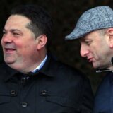 Stevandić se obrušio na Acu Lukasa zbog fotografije sa Naserom Orićem 5