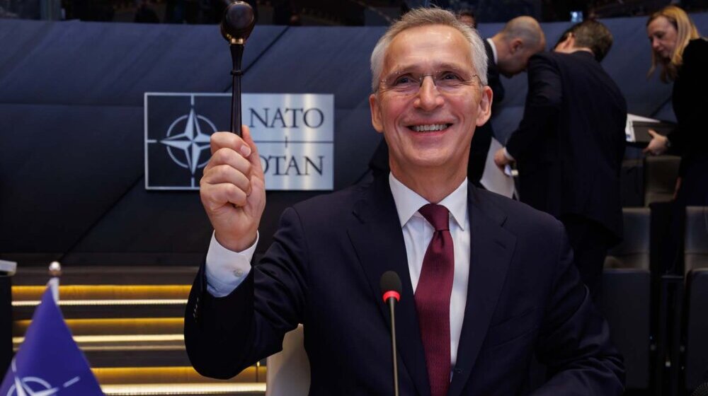 Stoltenberg bez stava o Bajdenu 1