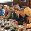 Počeo novi sastanak vlasti i opozicije u parlamentu 15