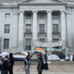 Propalestinski demonstranti zauzeli zgradu Univerziteta Kolumbija, preti im isključenje 11