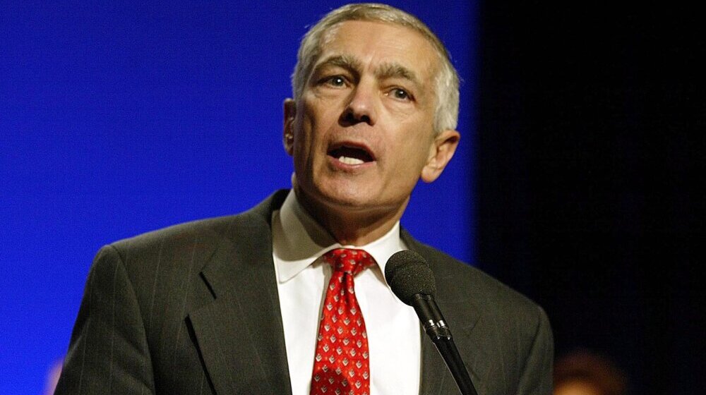 Vesli Klark upozorava: "Vučić želi da uzme barem severni deo Kosova, razbije BiH i uspostavi Veliku Srbiju" 1