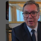 Vučić objavio video nezadovoljan kako mediji u regionu izveštavaju o njemu: "Kako funkcioniše svetska fabrika i mašinerija moći?" 9