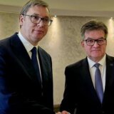Vučić se sastao sa Lajčakom: Otvoren razgovor o sve većim izazovima i sve manjem prostoru za rešavanje problema 7