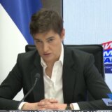 Brnabić ponovo napala medije Junajted grupe: Utrkuju se ko će glasnije da vikne da je Srebrenica genocid 6