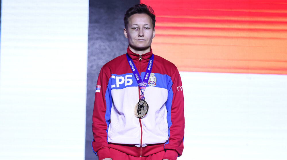 Zlato za Nataliju Šadrinu u lakoj kategoriji 1