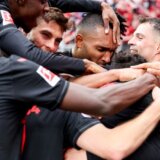 Bajer petardom do istorijske titule u Nemačkoj, Bajern napokon zbačen sa trona 1